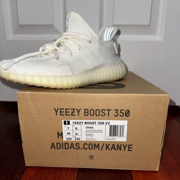 Yeezy Boost 350 Cream White - Picture 3 of 5